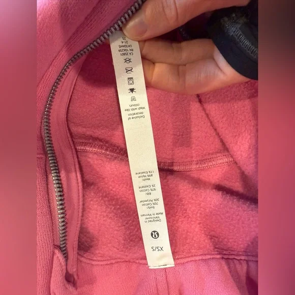 Lululemon Scuba Oversized Half-Zip Hoodie
Pink Blossom GUC XS - Picture 6 of 7